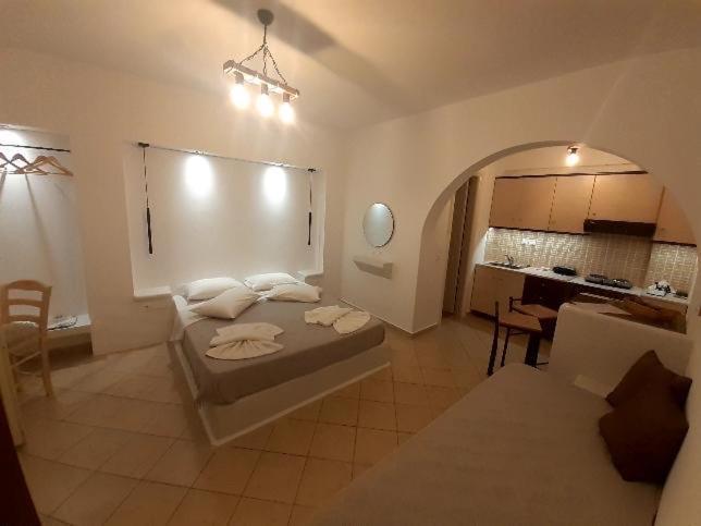 Little Yard Studios & Apartments #6 Naxos City Екстер'єр фото
